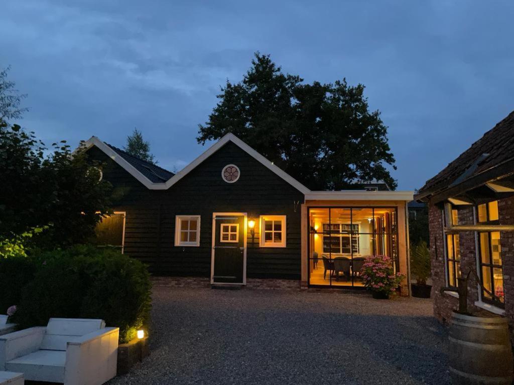 Flora'S B&B Landsmeer Dış mekan fotoğraf