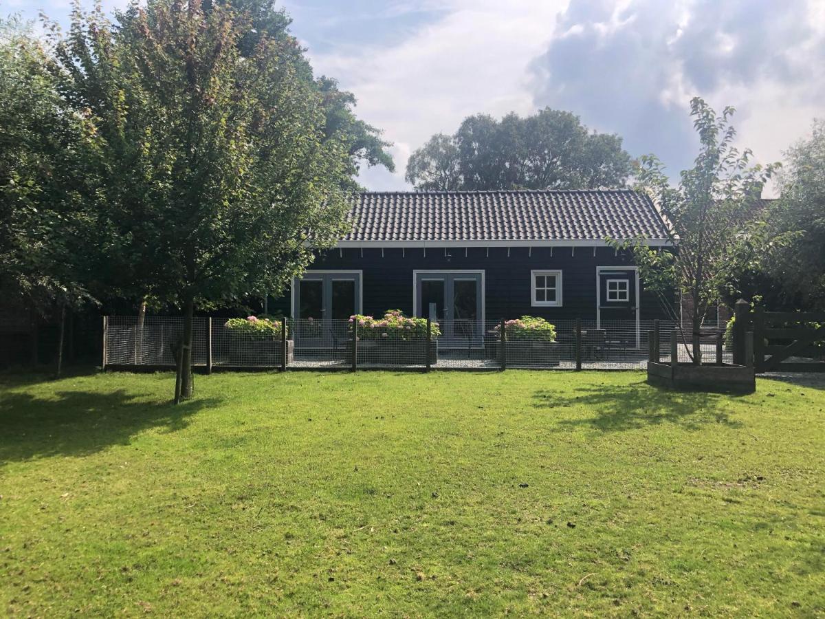 Flora'S B&B Landsmeer Dış mekan fotoğraf