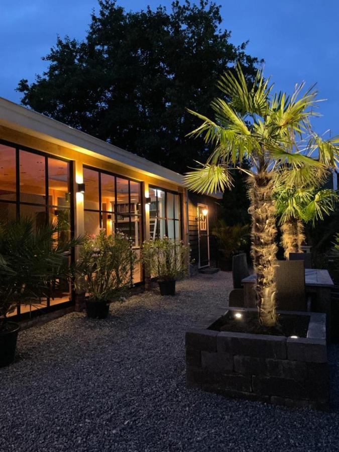 Flora'S B&B Landsmeer Dış mekan fotoğraf